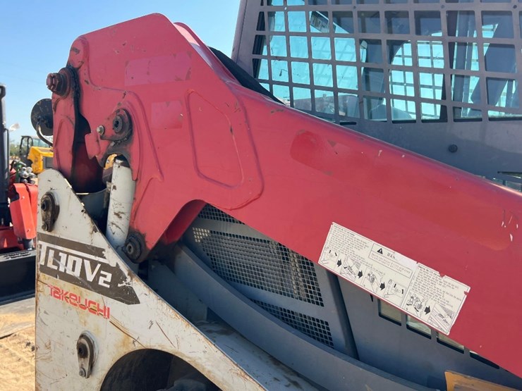 2018-takeuchi-tl10v2-image-24