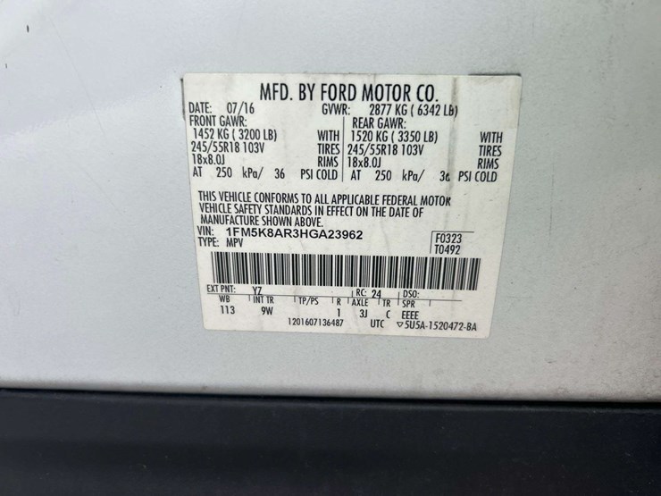 2017-ford-explorer-image-5