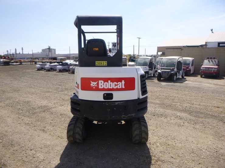 2016-bobcat-e32-image-8