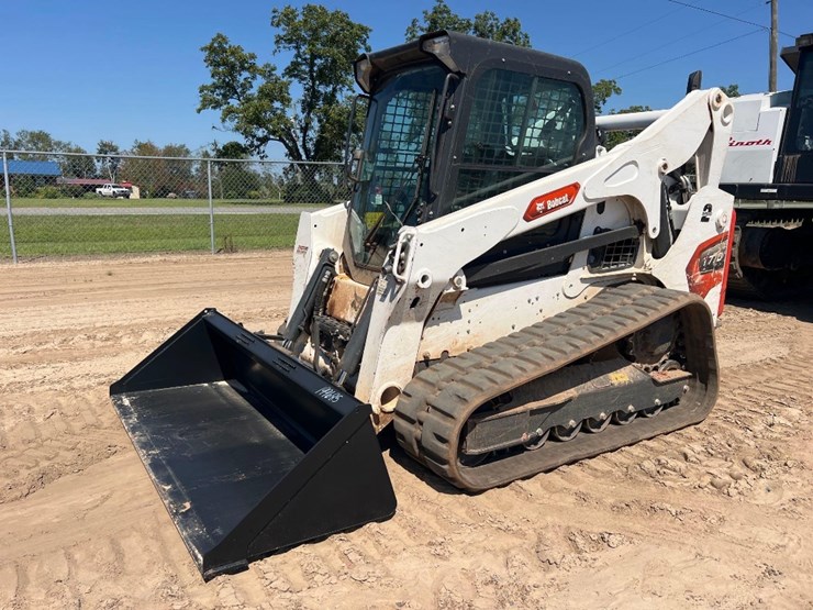 2024-bobcat-t770-image-9