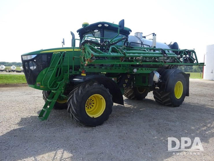 2019-john-deere-f4365-image-11