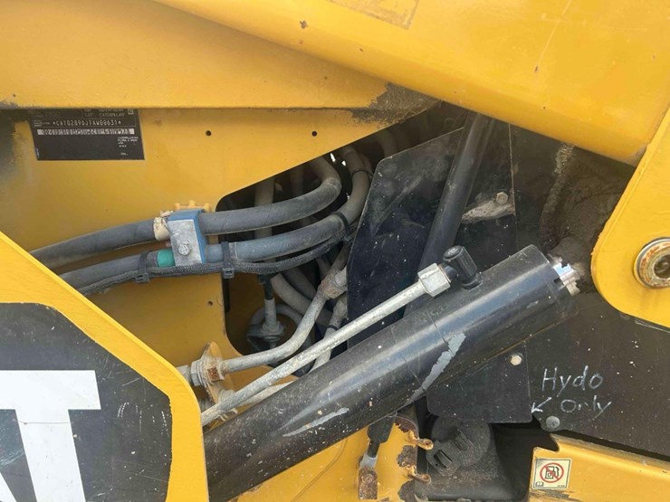2014-caterpillar-289d-image-18