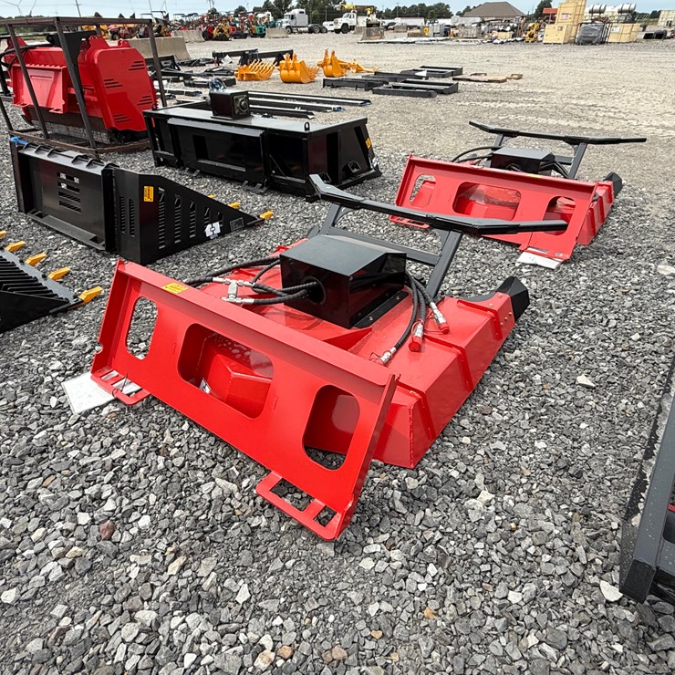 #2000 • #26353 • Unused GIYI 43" Skid Steer Disc Mulcher X-YPTHJ250788