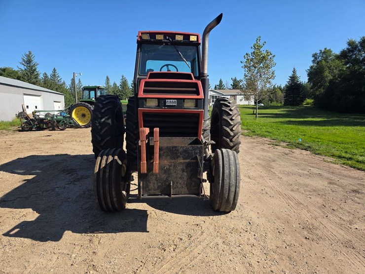1984-case-ih-2394-image-6