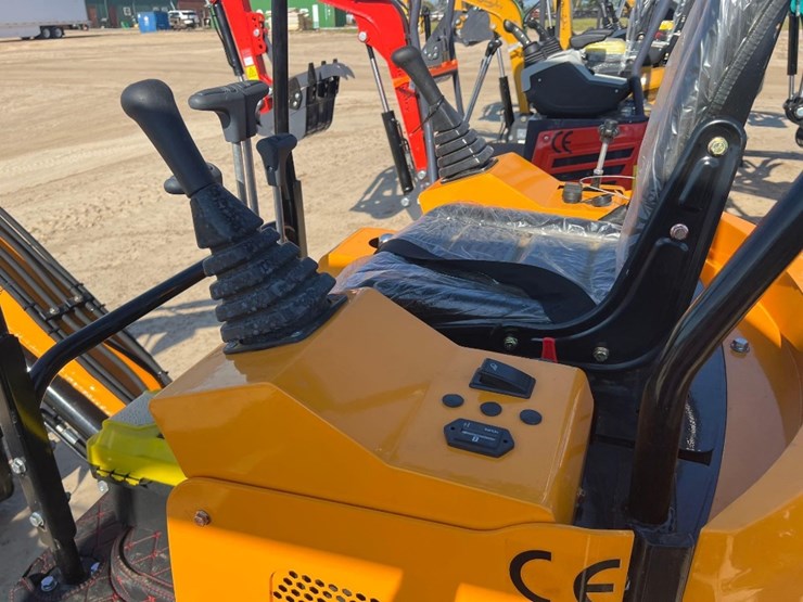 unused-future-ft15j-excavator-image-16