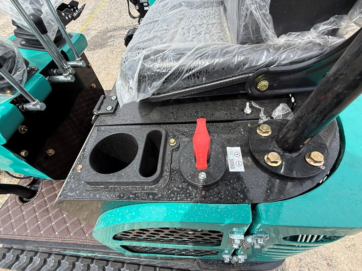 #220-•-#26495-•-unused-cfg-qh12rqh12r-mini-excavator-qh12r202507030543-image-26