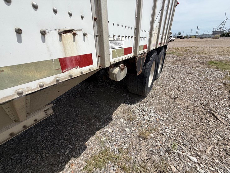 2011-merritt-42-image-58