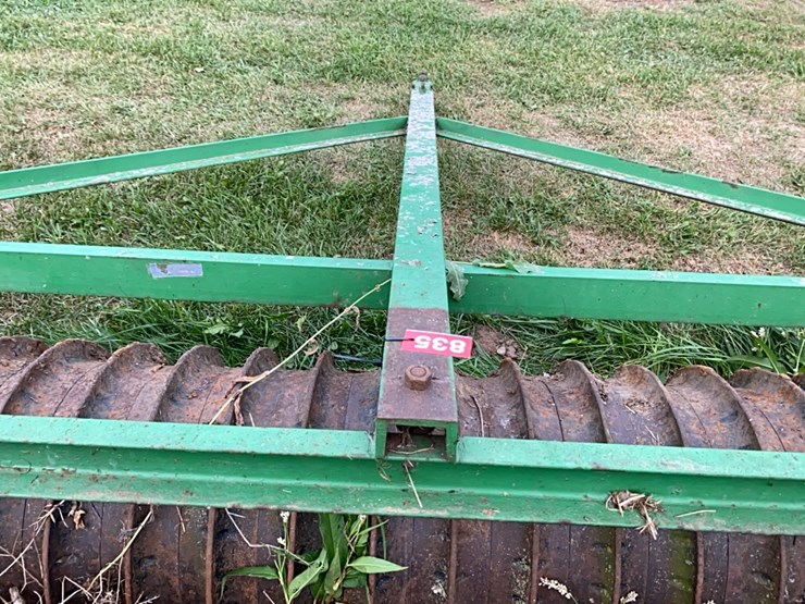 john-deere-12-image-17
