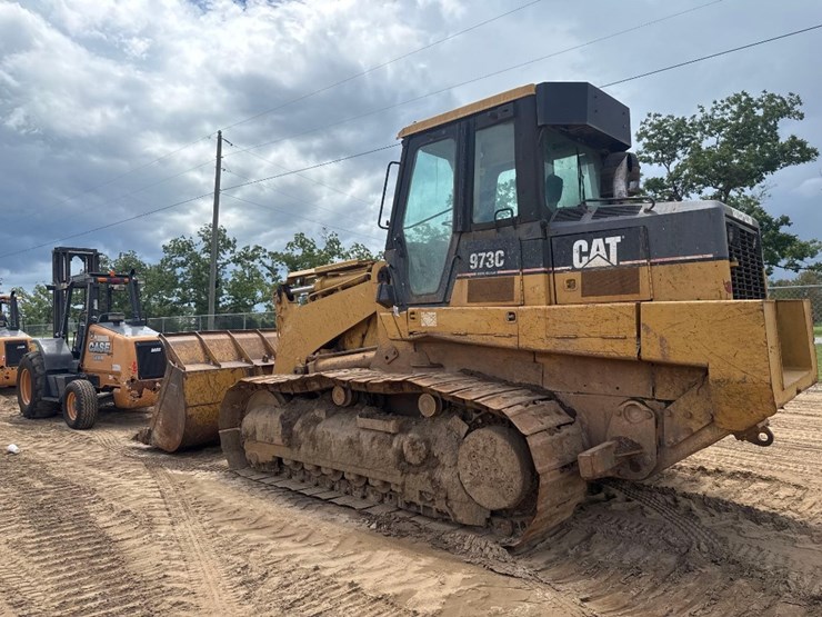 2002-caterpillar-973c-image-8