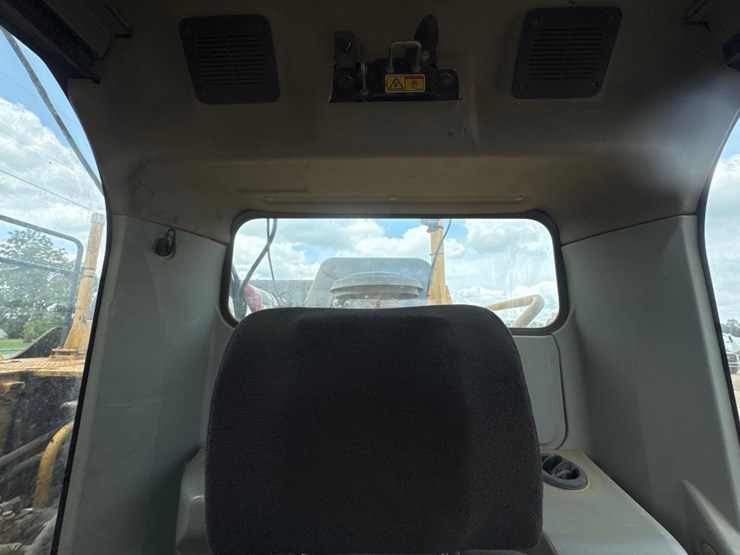 2014-caterpillar-349fl-image-40