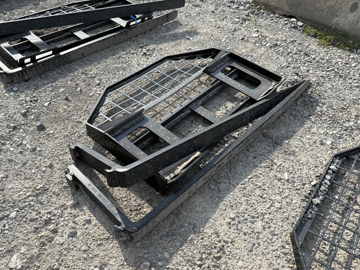 #2000-•-#26288-•-unused-giyi-gy-dhx-skid-steer-forks-image-2