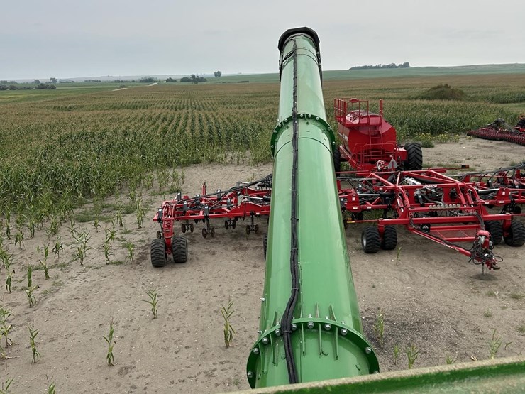 2024-john-deere-s790-image-89