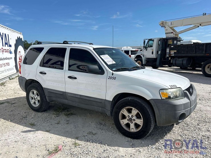 2007-ford-escape-image-2