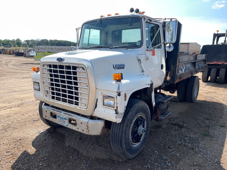 1991-ford-l8000-image-1