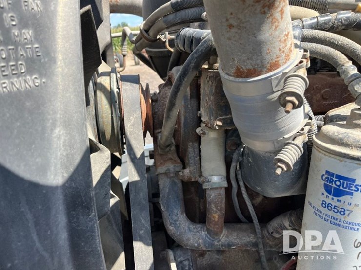2002-mack-ch613-image-81