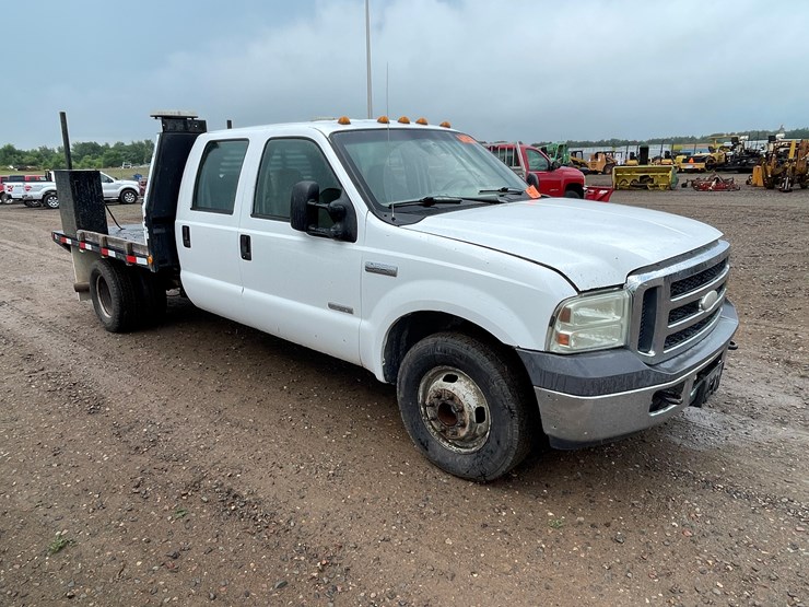 2005-ford-f350-image-7