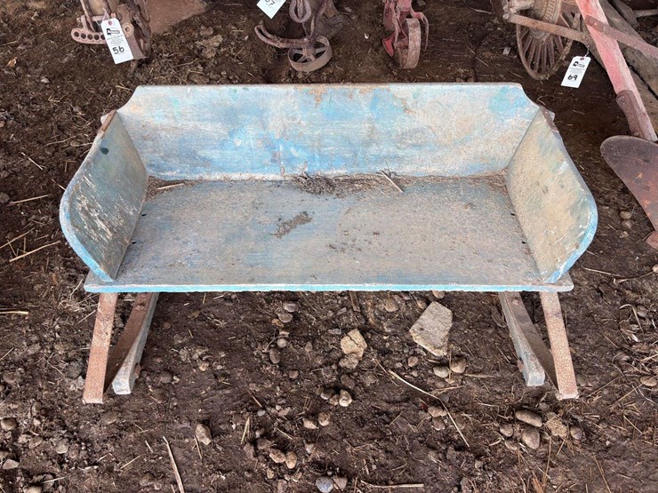 international-harvester-wooden-wagon-bench-image-1