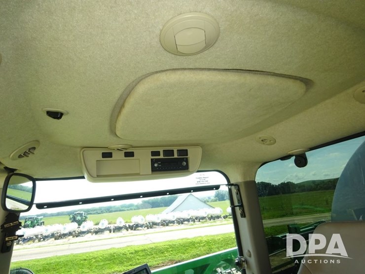 2019-john-deere-f4365-image-139