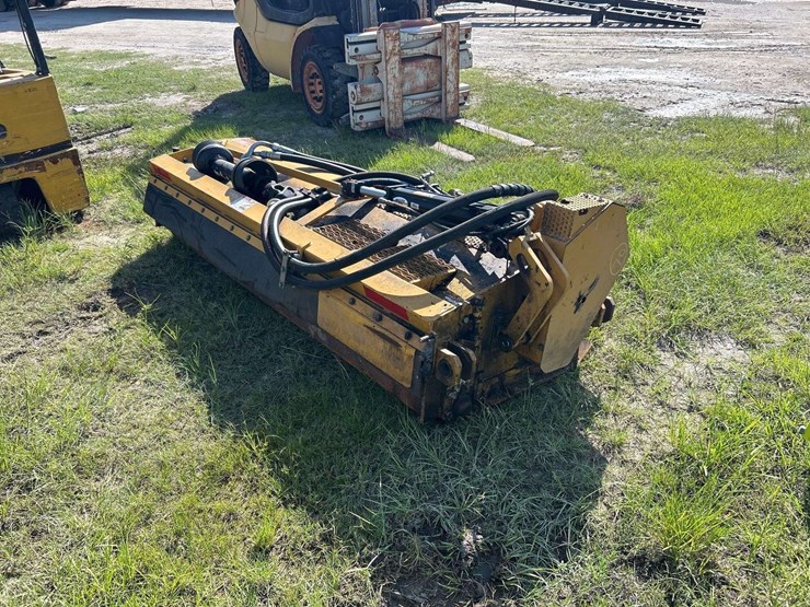 tiger-mowers-80in-super-duty-twin-flail-mower-tractor-attachment-image-3