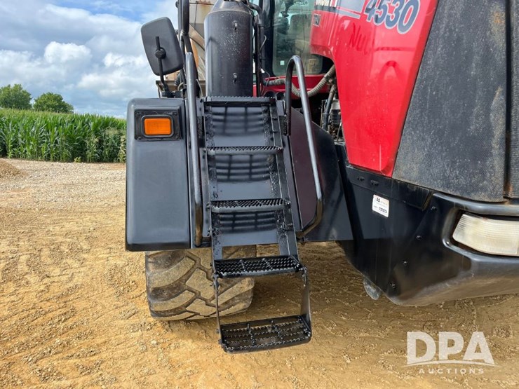 2015-case-ih-titan-4530-image-37