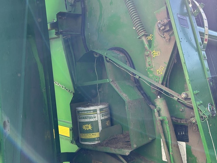 2003-john-deere-567-image-10