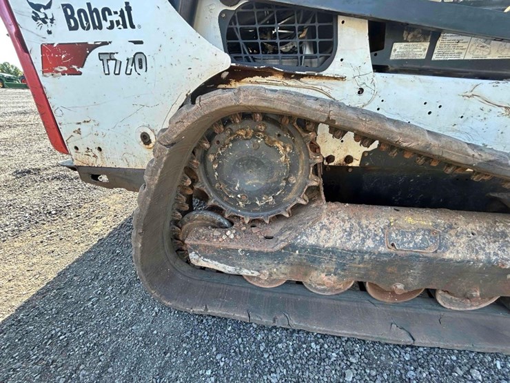 2020-bobcat-t770-image-13