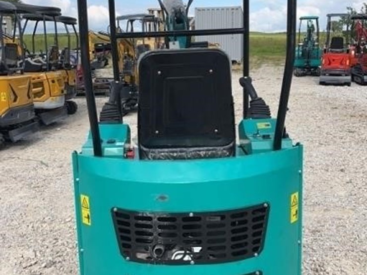 2025-cfg-h15r-mini-excavator-image-5