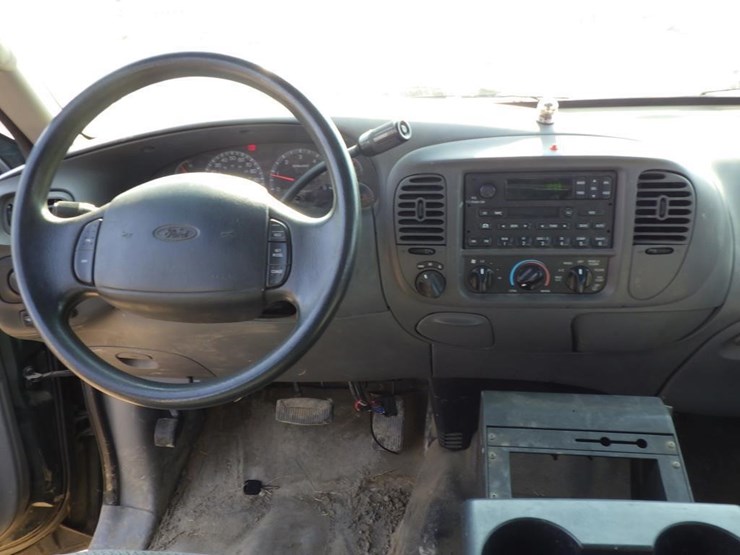 2001-ford-expedition-image-10