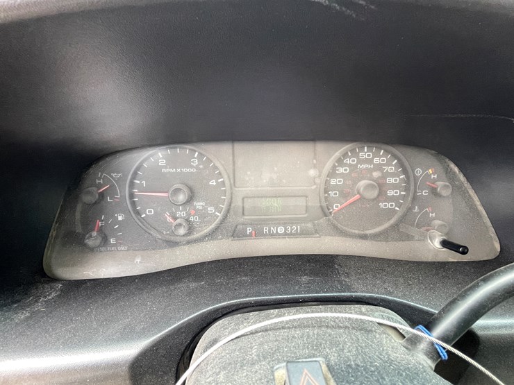 2005-ford-f350-image-27