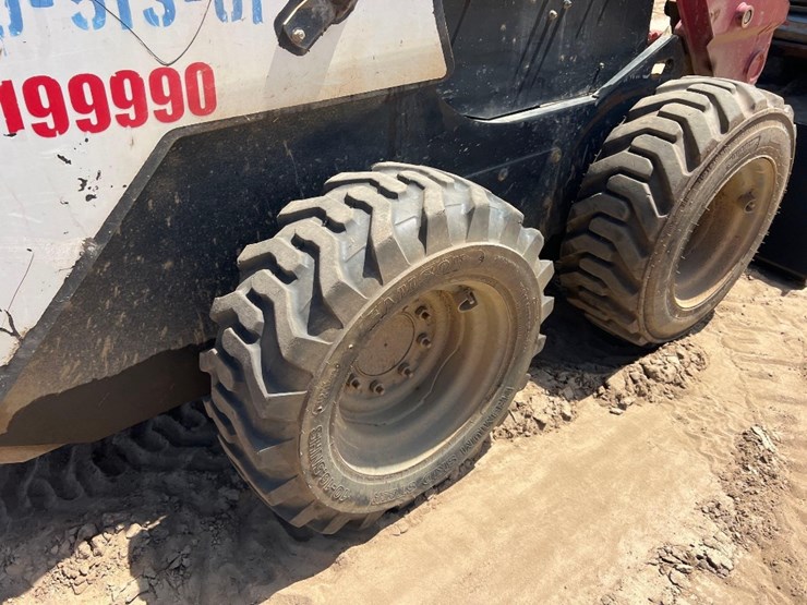 takeuchi-ts60r-image-16
