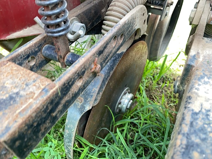 case-ih-5100-image-34
