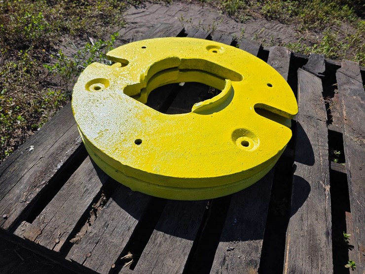 (2)-john-deere-older-style-rear-wheel-weights-image-3
