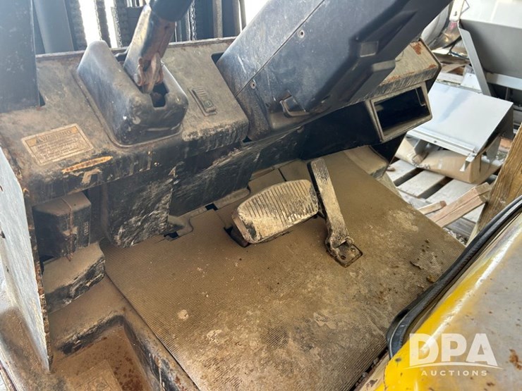 yale-forklift-(dpa2850,-unit-23531)-image-16