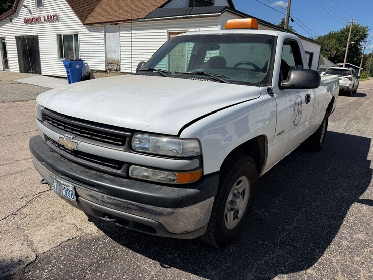 2001-chevrolet-1500-image-10