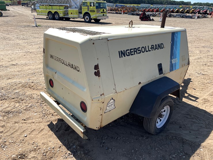john-deere-4039-image-3