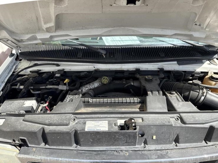 2006-ford-e450-image-19