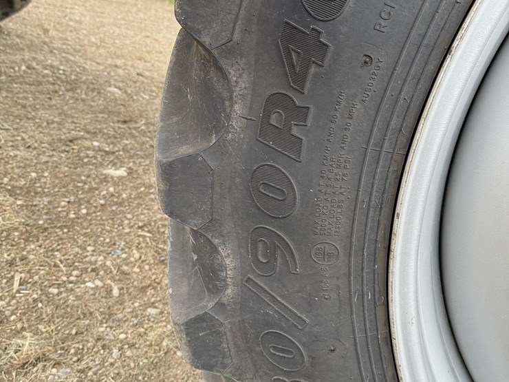 2020-case-ih-patriot-4440-image-15