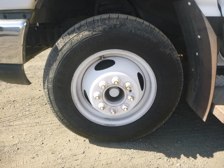 2008-ford-e450-image-13