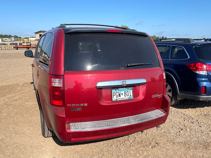2009-dodge-grand-caravan-image-7