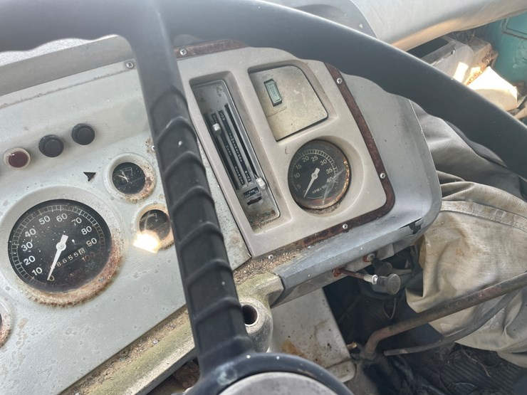 #280-•-#24138-•-inop-1971-ford-t/a-single-cab-auger-truck-n80fvl70713-image-35