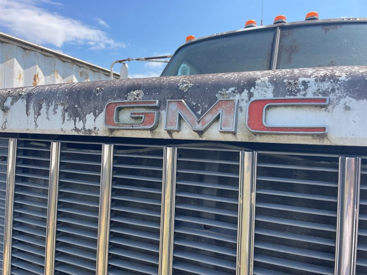 1984-gmc-brigadier-image-21