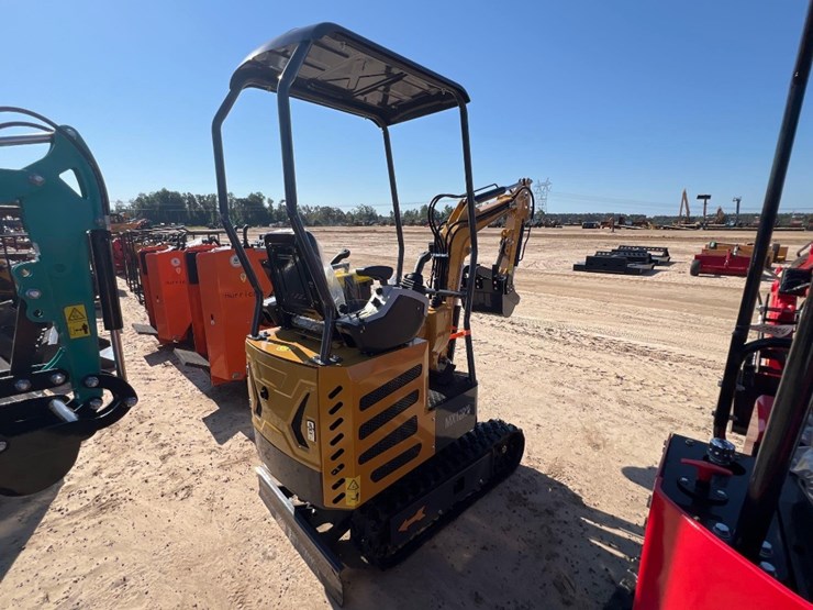 unused-cfg-industrial-mx12rx-excavator-image-3