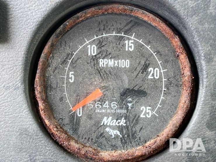 1995-mack-rd600gk-image-52