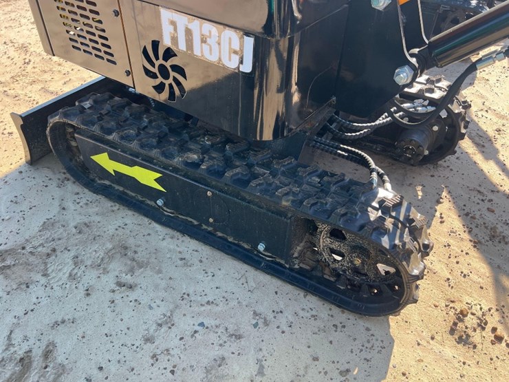 unused-future-ft13cj-excavator-image-5
