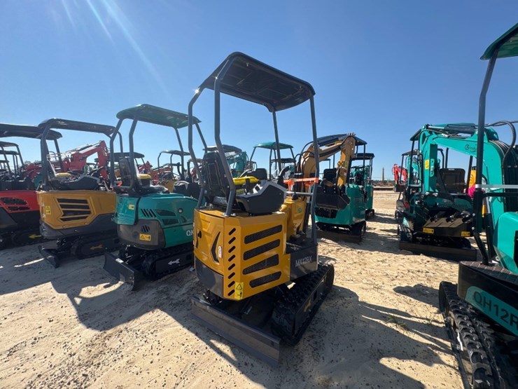 unused-cfg-mx12rx-excavator-image-4