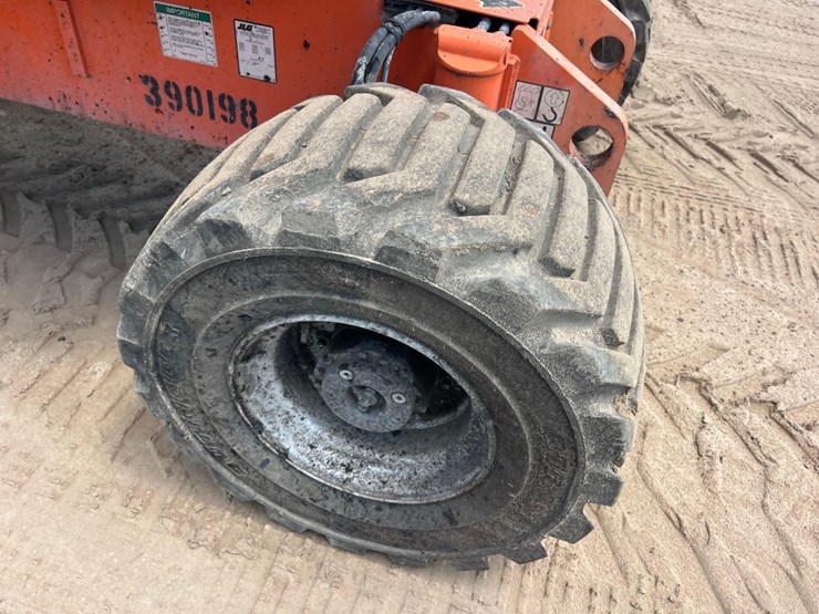 2008-jlg-450aj-image-16