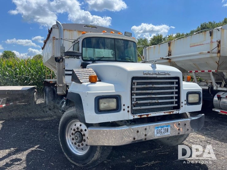 1995-mack-rd600gk-image-3