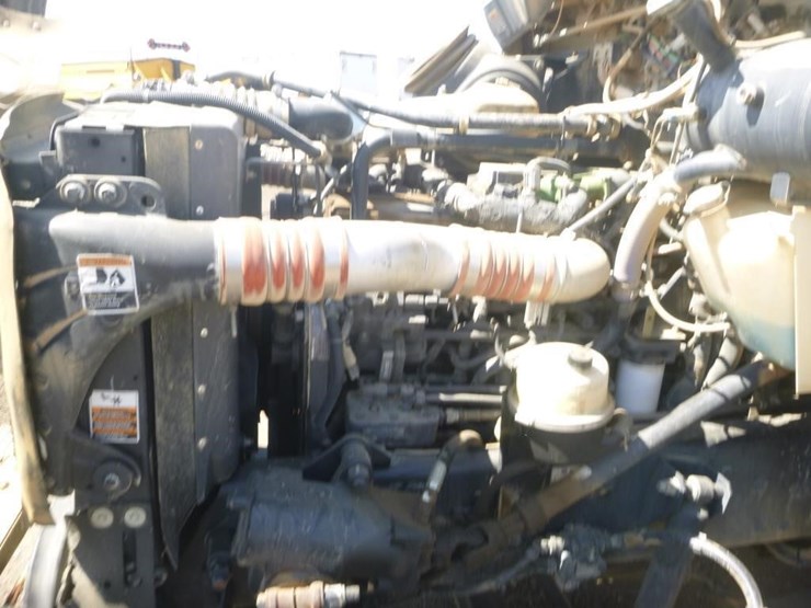 2009-kenworth-t370-image-22