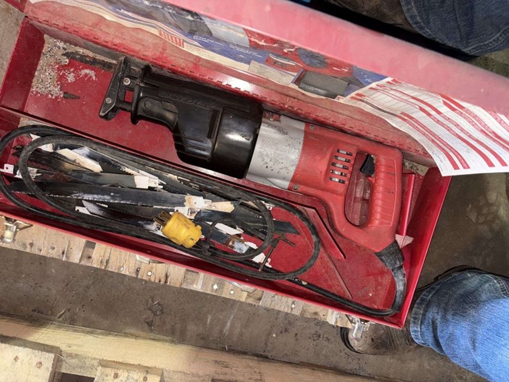 pallet-of:-hammer-drills,-tools-and-more,-buying-all-for-one-money-image-8