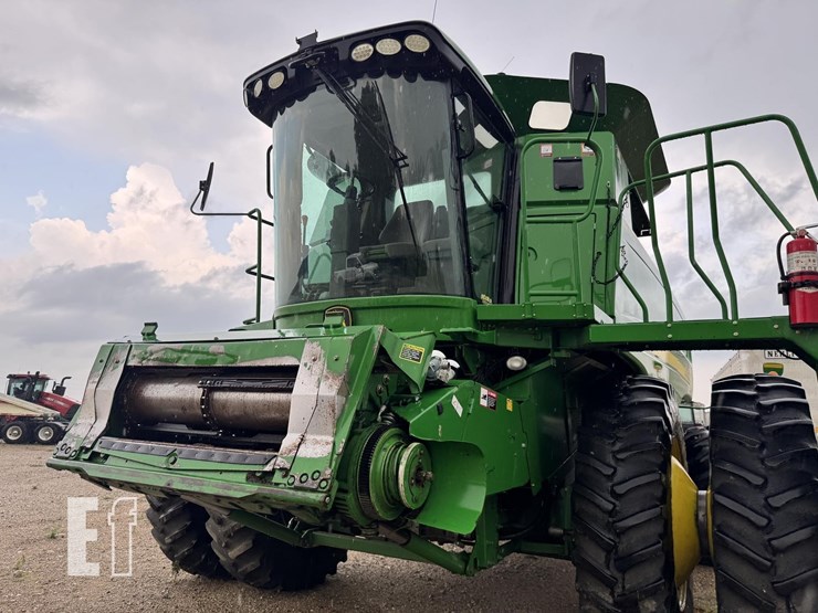 2006-john-deere-9760-sts-image-22